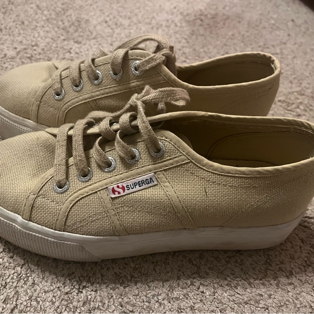 “Superga” size 6 womans only use 3 times my feet grew!